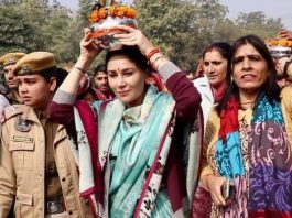 उपमुख्यमंत्री दिया कुमारी ने नींदड़ में कलश यात्रा का किया शुभारंभ