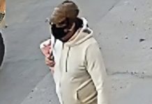 इंदौर में एकतरफा प्यार में सनक की हद पार, युवती के अश्लील फोटो चिपकाए