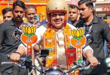 महाराष्ट्र नगर निगमों में भाजपा के नेतृत्व वाले गठबंधन को बड़ी बढ़त