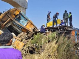 थाईलैंड में ट्रेन दुर्घटना, 22 लोगों की मौत, 55 घायल