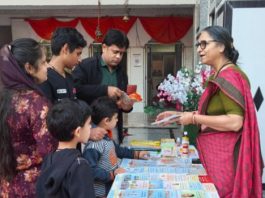 जयपुर में महाशिवरात्रि पर भक्तों को बताई शिव पूजा की शास्त्रोक्त विधि