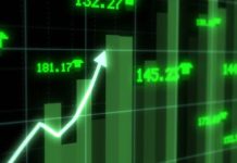 गिरावट से उबरे शेयर बाजार, सेंसेक्स 650 अंक चढ़ा