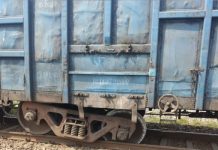 मनियां स्टेशन के पास मालगाड़ी के पटरी से उतरने से यातायात प्रभावित