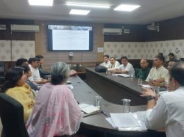 घरेलू एलपीजी सिलेंडरों की निर्बाध आपूर्ति के साथ नहीं होगा कोई समझौता : कलक्टर लोकबंधु