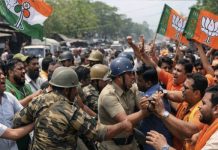 पश्चिम बंगाल के बसंती में भाजपा के प्रचार के दौरान झड़प, 8 पुलिसकर्मी घायल