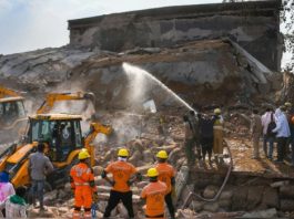 प्रयागराज में कोल्ड स्टोरेज की इमारत ढही, 4 की मौत, 12 घायल