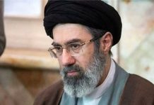 ईरान में नए युग की शुरुआत : दिवंगत अली ख़ामेनेई के बेटे मोजतबा ने संभाली कमान