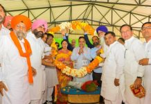 मुख्यमंत्री भजनलाल शर्मा ने हनुमानगढ़ में किसानों से किया संवाद