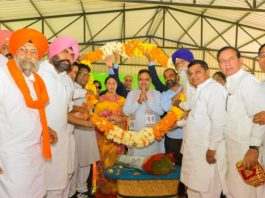 मुख्यमंत्री भजनलाल शर्मा ने हनुमानगढ़ में किसानों से किया संवाद