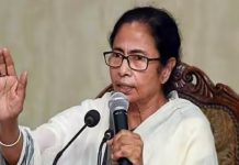 ममता बनर्जी ने पुजारियों, मुअज्जिनों का मानदेय बढ़ाने की घोषणा की