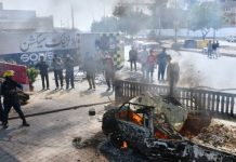 खामेनेई की मौत के बाद कराची में विरोध प्रदर्शन में 23 लोग मरे, कई घायल