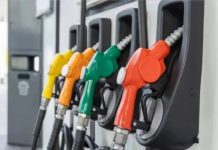 प्रीमियम पेट्रोल की कीमतों में बढ़ोतरी से आम आदमी पर कोई असर नहीं पड़ेगा