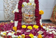 फागुन की उमंग में झूम उठा शिव बाग, भजनों से गूंजा मंदिर प्रांगण