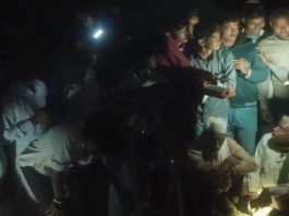 चितौड़गढ में मासूम बच्चों को कुंए में फेंककर मां ट्रेन के आगे कूदी