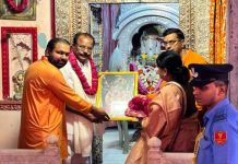 त्रिपुरा के राज्यपाल इन्द्रसेना रेड्डी नल्लु ने किए ब्रह्मा मंदिर में दर्शन