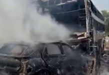 कर्नाटक में सड़क दुर्घटना में कार में आग लगने से 6 लोगों की जिंदा जलकर मौत