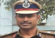 एडीजी दिनेश एमएन ने कांस्टेबल के परिवार का चाय का आमंत्रण स्वीकार किया