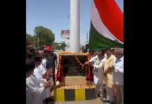 ओम माथुर ने पाली के तख्तगढ़ में सौ फीट ऊंचे तिरंगे का किया अनावरण