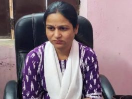 झालावाड़ में ग्राम विकास अधिकारी रजनी मीणा 10400 रुपए की रिश्वत लेते अरेस्ट