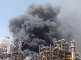 पचपदरा रिफाइनरी में आग हीट एक्सचेंजर सर्किट के एक वाल्व एवं फ्लैंज से हाइड्रोकार्बन के रिसाव के कारण लगी