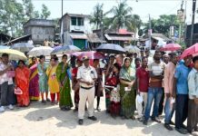 फर्जी मतदान, हिंसा और गड़बड़ियों ने उत्तरी बंगाल के चुनावों को दागदार बनाया