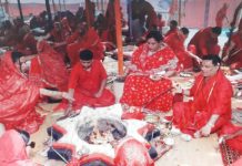 अरणी मंथन से अग्नि प्रज्ज्वलित, श्रीराज राजेश्वरी महालक्ष्मी यज्ञ आरंभ