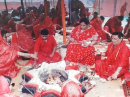 अरणी मंथन से अग्नि प्रज्ज्वलित, श्रीराज राजेश्वरी महालक्ष्मी यज्ञ आरंभ