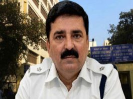 कोलकाता DGP शांतनु सिन्हा के खिलाफ लुकआउट नोटिस जारी