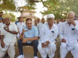 मुख्यमंत्री भजनलाल शर्मा ने जालोर के पंसेरी गांव में सुबह की सैर कर ग्रामीणों से की बातचीत