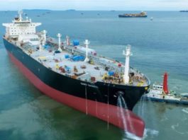 भारत के लिए लगभग 47000 टन एलपीजी लेकर आ रहे गैस टैंकर ने होर्मुज पार किया