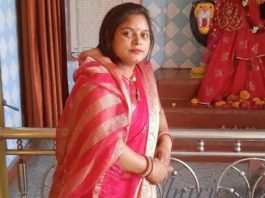 मुरैना में ब्लैकमेलिंग मामले की आरोपी कथित भाजपा नेत्री सोनम कुशवाह की नेताओं के साथ तस्वीरें सोशल मीडिया पर वायरल