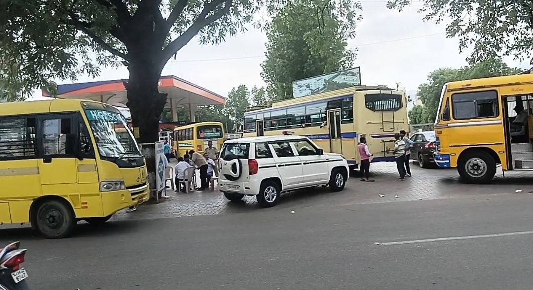 PM की पेट्रोल डीजल बचाने की अपील CM की रैली के लिए हुई धुंआ-धुंआ