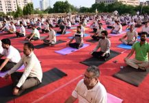 अंतरराष्ट्रीय योग दिवस के उपलक्ष्य में राजस्थान विधानसभा परिसर में सामूहिक योगाभ्यास का आयोजन