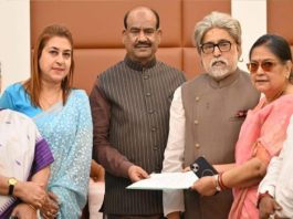 लोक सभा में तृणमूल कांग्रेस के 20 सदस्य हुए अलग, बिरला से मिलकर सदन में जगह मांगी