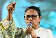 ममता बनर्जी ने फिरहाद हाकिम, अरूप विश्वास, अरूप रॉय समेत आठ वरिष्ठ नेताओं को तृणमूल से निकाला