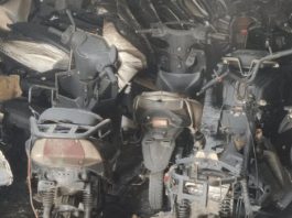 सूरतगढ़ में इलेक्ट्रिक स्कूटर शो रूम में आग लगी
