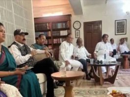 तृणमूल में बढ़ी अंदरूनी कलह, बागी सांसदों ने दिल्ली में भाजपा नेताओं से की मुलाकात