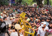 सुप्रीम कोर्ट का बिना आपराधिक रिकॉर्ड वाले छात्रों को रिहा करने के निर्देश
