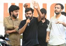 सोनम वांगचुक की जगह अभिजीत दीपके अनिश्चितकालीन भूख हड़ताल पर बैठे