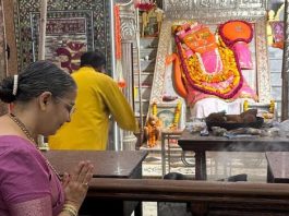 सनातन संस्था की सद्गुरु अंजली गाडगीळ ने किए खोले के हनुमान जी में दर्शन