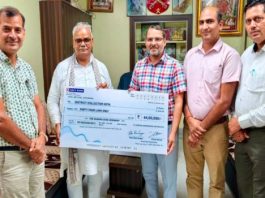 केंद्रीय भंडार निगम ने मदन दिलावर को सौंपा 44 लाख रुपए का चेक