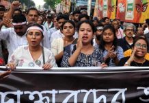 आरजी कर पीड़िता के पिता विसरा सैंपल से छेड़छाड़ वाला पत्र लेकर पहुंचे कोर्ट