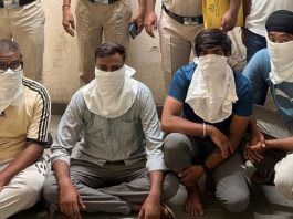 दिल्ली में ‘स्पेशल 26’ की तर्ज पर फर्जी सीबीआई छापा, बार में गाने वाली और पूर्व बैंकर समेत 7 अरेस्ट