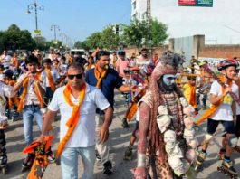 स्केट्स कांवड़ यात्रा में दिखा संस्कृति, संस्कार, भक्ति और खेल का अद्भुत संगम