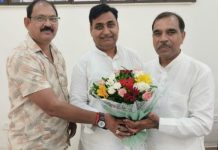 अजमेर कांग्रेस में असंतोष, बागी नेताओं ने जयपुर पहुंचकर डोटासरा से की शिकायत