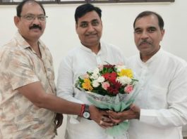 अजमेर कांग्रेस में असंतोष, बागी नेताओं ने जयपुर पहुंचकर डोटासरा से की शिकायत
