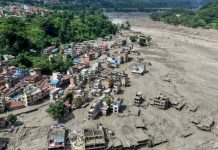 नेपाल में अचानक आई बाढ़ से 18 लोगों की मौत, सैकड़ों लापता