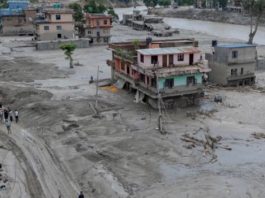 नेपाल में बाढ़ से मरने वालों की संख्या बढ़कर 475 पहुंची