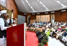 राज्यपाल हरिभाऊ बागडे ने सभ्यता, नैतिकता एवं मानवता का पाठ पढ़ाने का किया आह्वान