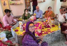 पशुपालेश्वर महादेव मंदिर में सहस्त्रधारा अभिषेक, श्रद्धालुओं ने की सुख-समृद्धि की कामना